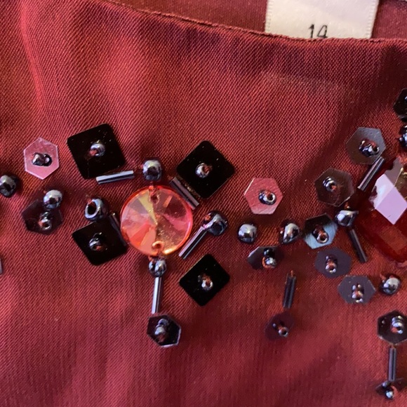 Beaded burgundy chiffon type blouse - Picture 3 of 10